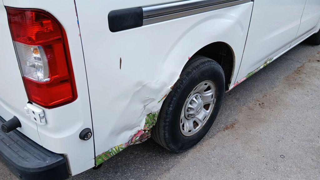 Nissan Nv2500 Hd Cargo - Thumbnail 15