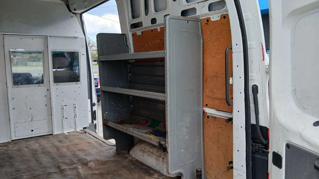 Nissan Nv2500 Hd Cargo - Thumbnail 18