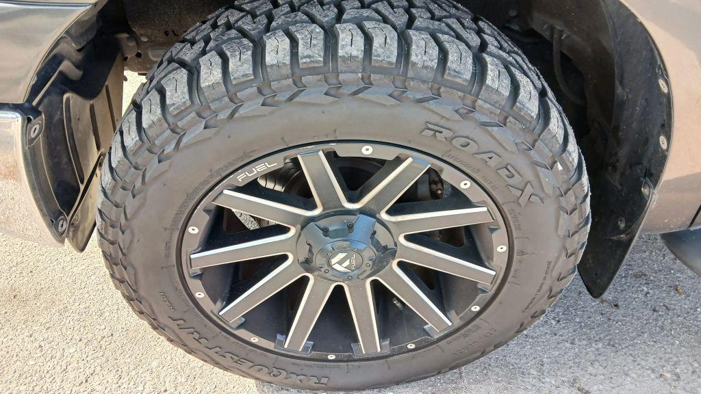 Toyota Tundra Double Cab - Thumbnail 14