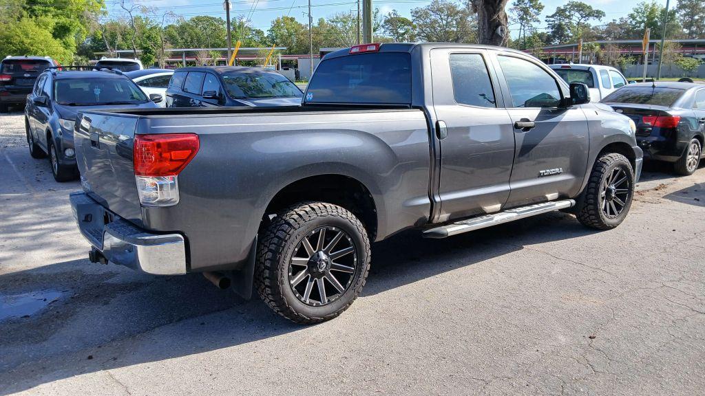 Toyota Tundra Double Cab - Thumbnail 10
