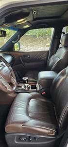 Infiniti Qx80 - Thumbnail 10