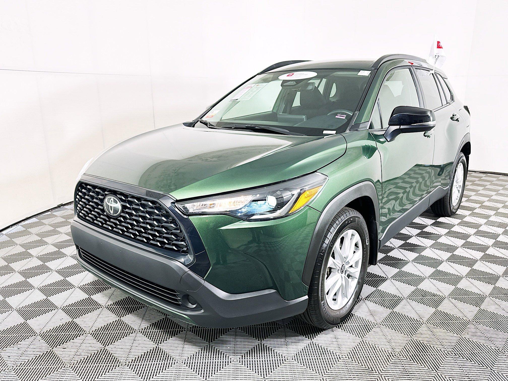 Toyota Corolla Cross Le Fwd Sport Utility - Thumbnail 8