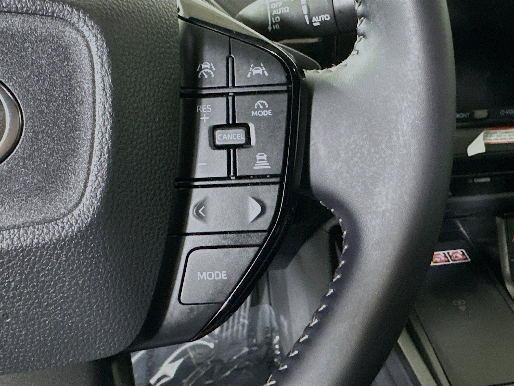 Toyota Bz Xle Fwd Sport Utility - Thumbnail 18