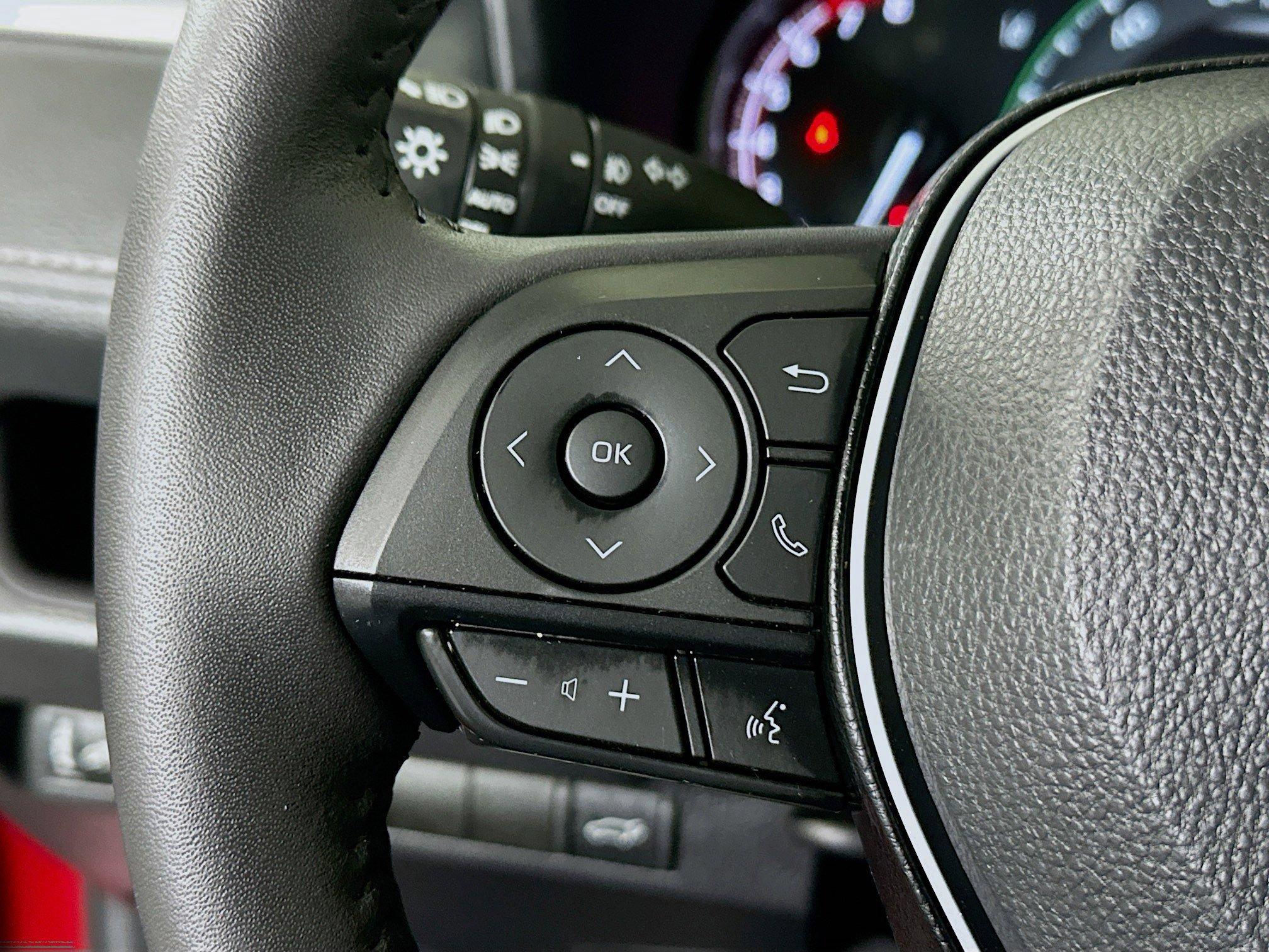 Toyota Rav4 Xle Premium Fwd Sport Utility - Thumbnail 17