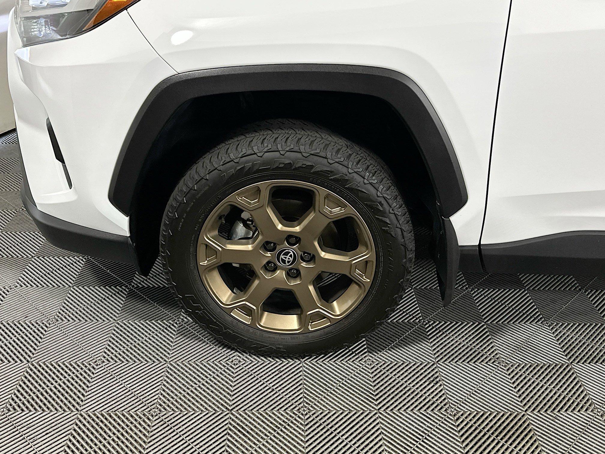 Toyota Rav4 Hybrid Woodland Awd Sport Utility - Thumbnail 12