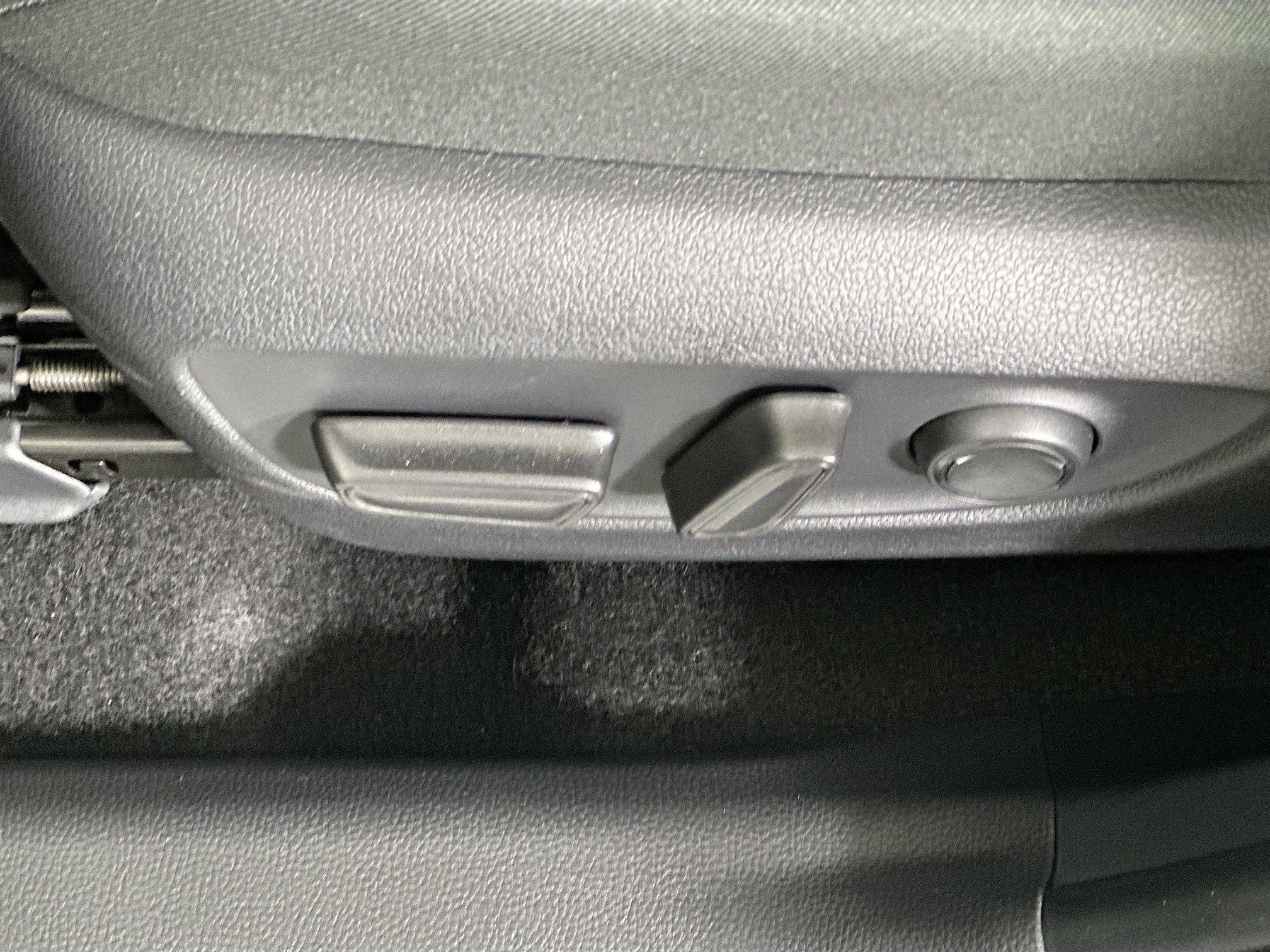 Toyota Rav4 Hybrid Woodland Awd Sport Utility - Thumbnail 14