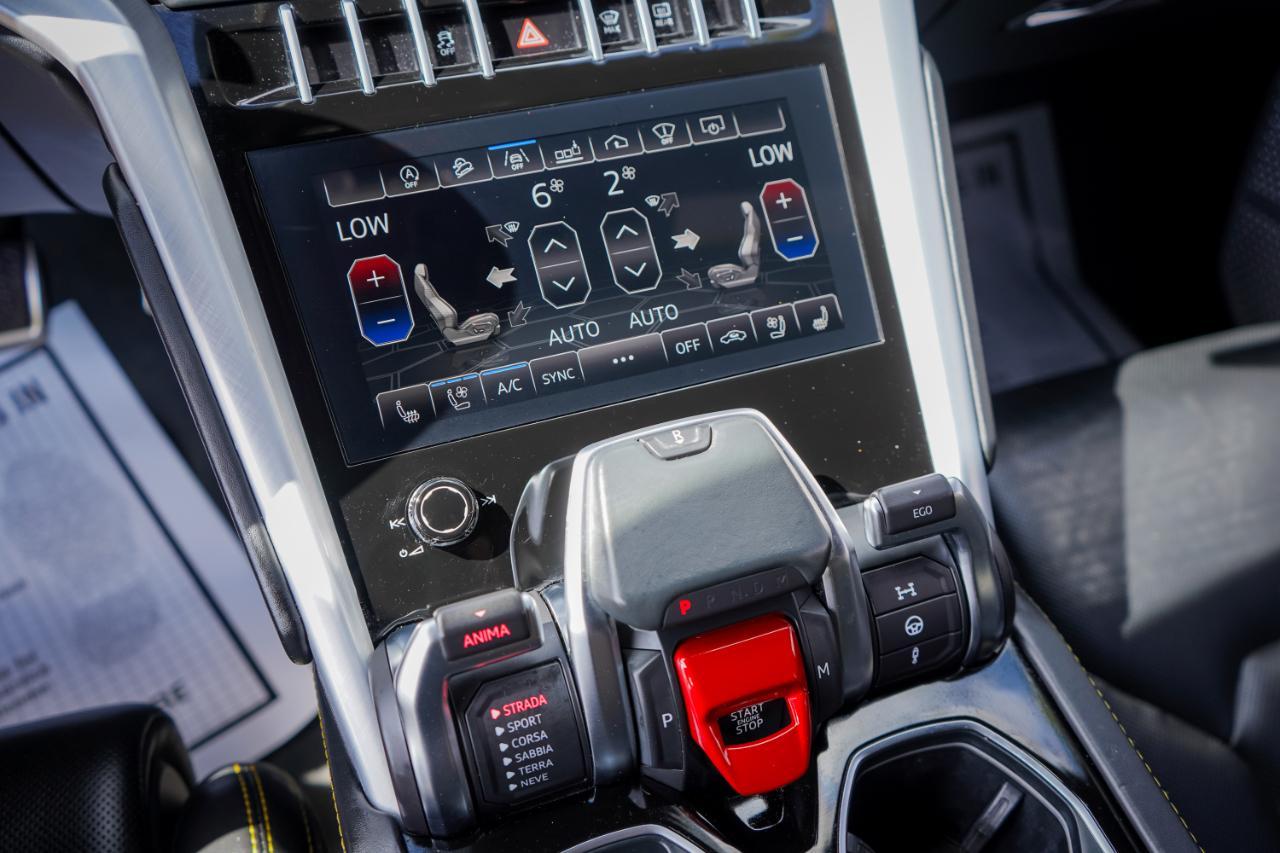 Lamborghini Urus - Thumbnail 16