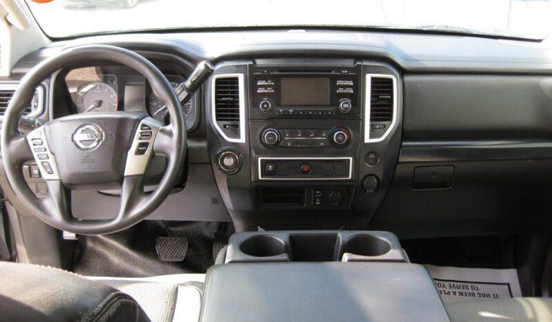 Nissan Titan - Thumbnail 14