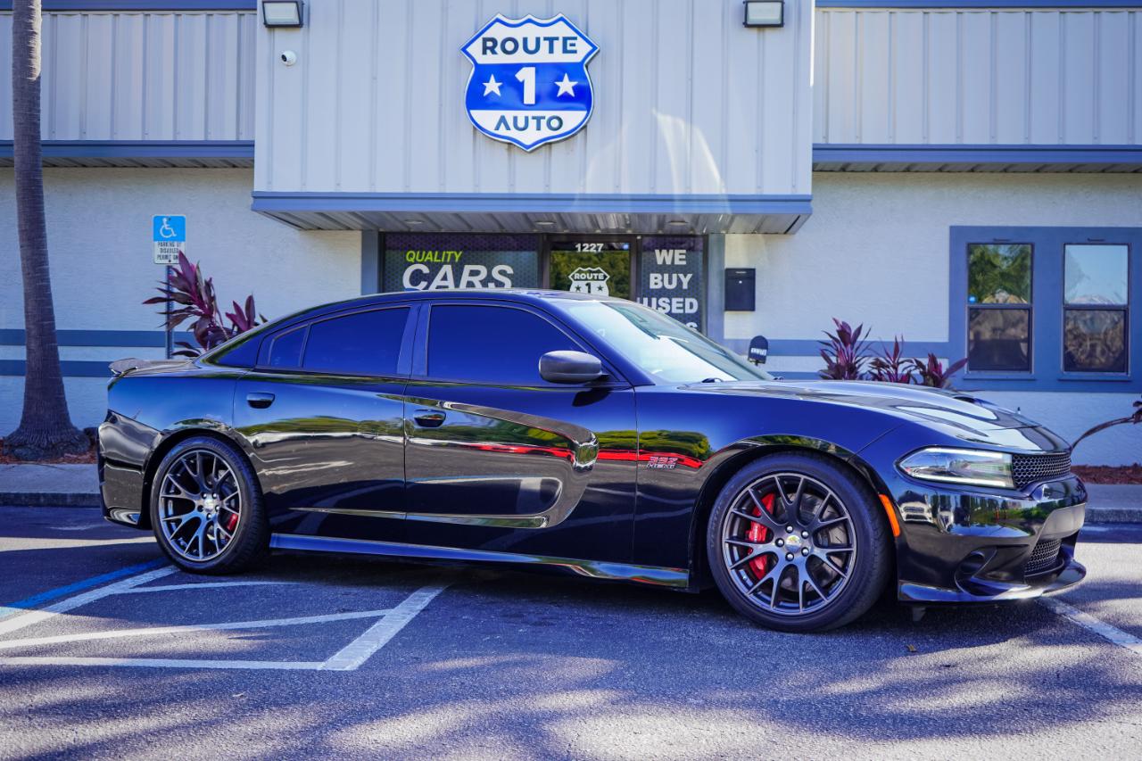 Dodge Charger - Thumbnail 5