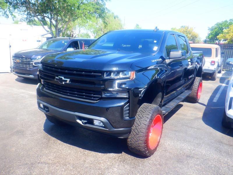 Chevrolet Silverado 1500 Limitedcrew Cab Ltd Rst Lifted W/Big Wheels & Tires - Thumbnail 2