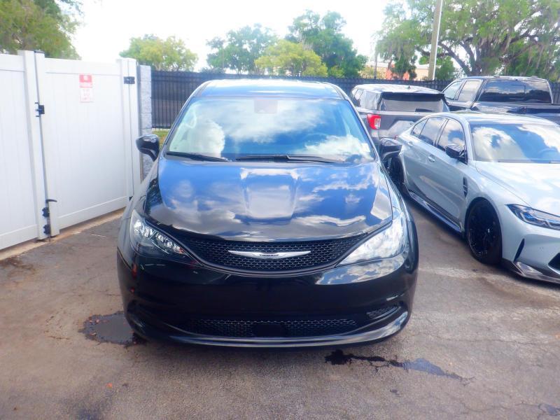 Chrysler Voyagerlx - Thumbnail 4