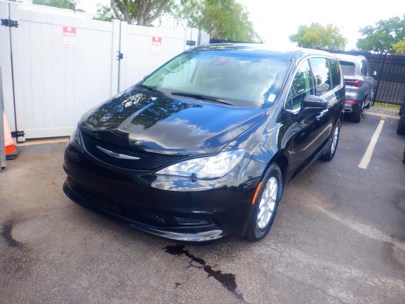 Chrysler Voyagerlx - Thumbnail 2