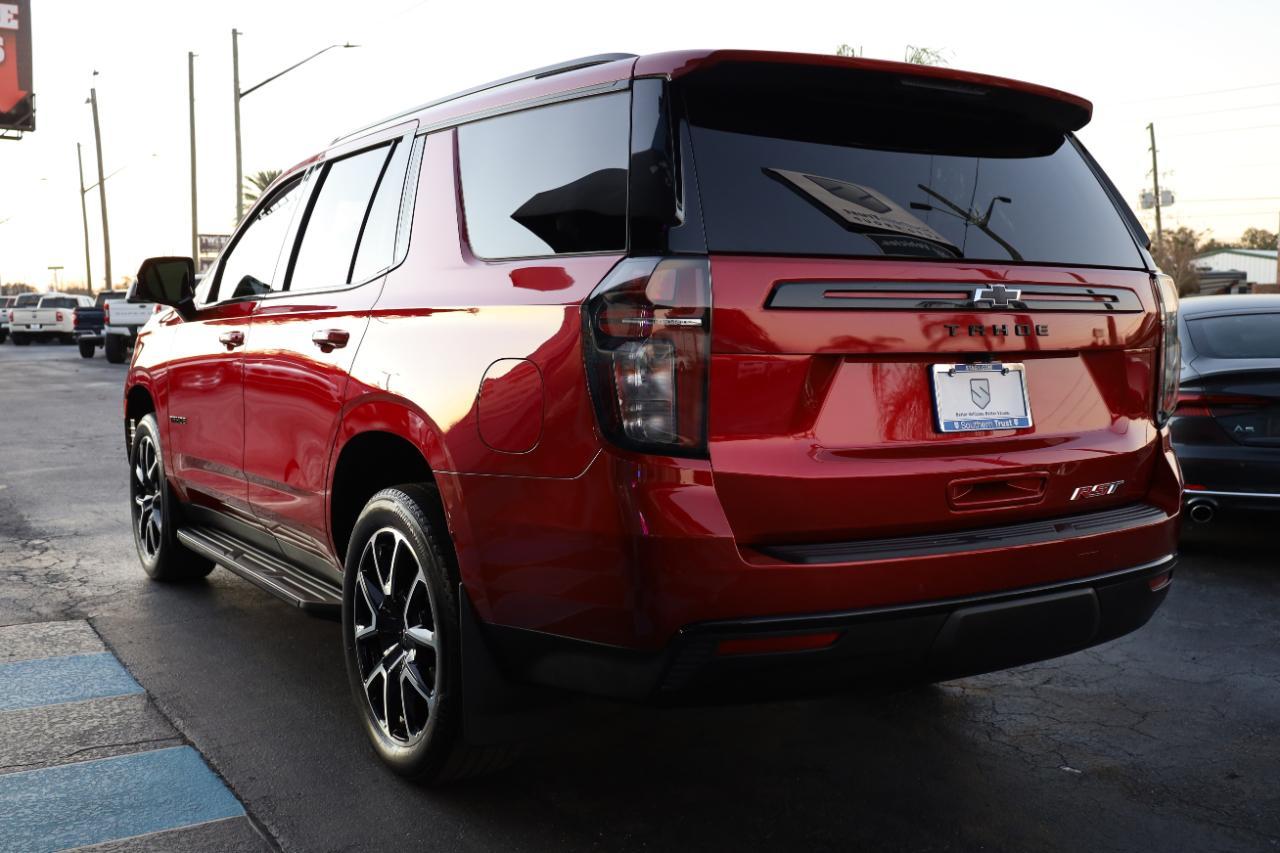 Chevrolet Tahoe2Wd 4Dr Rst - Thumbnail 3