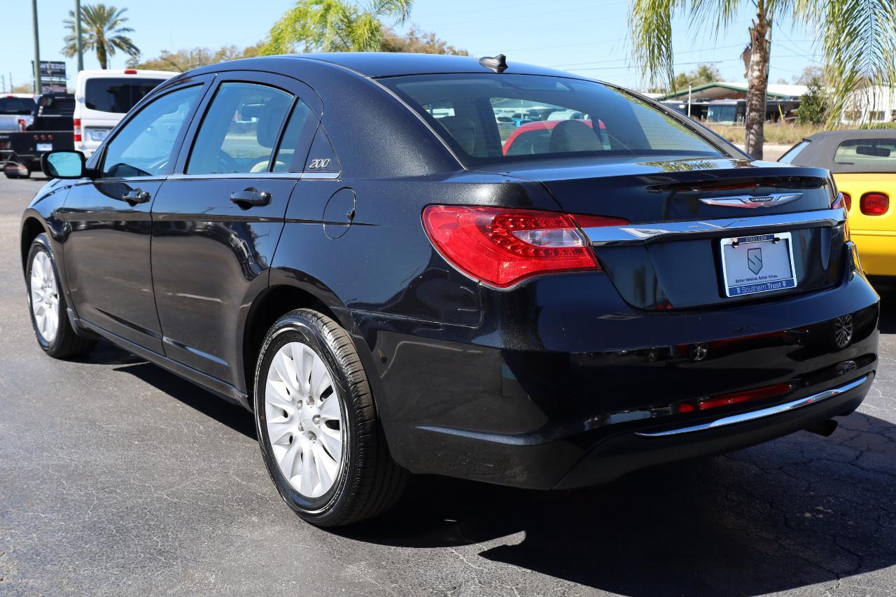 Chrysler 2004Dr Sdn Lx - Thumbnail 3