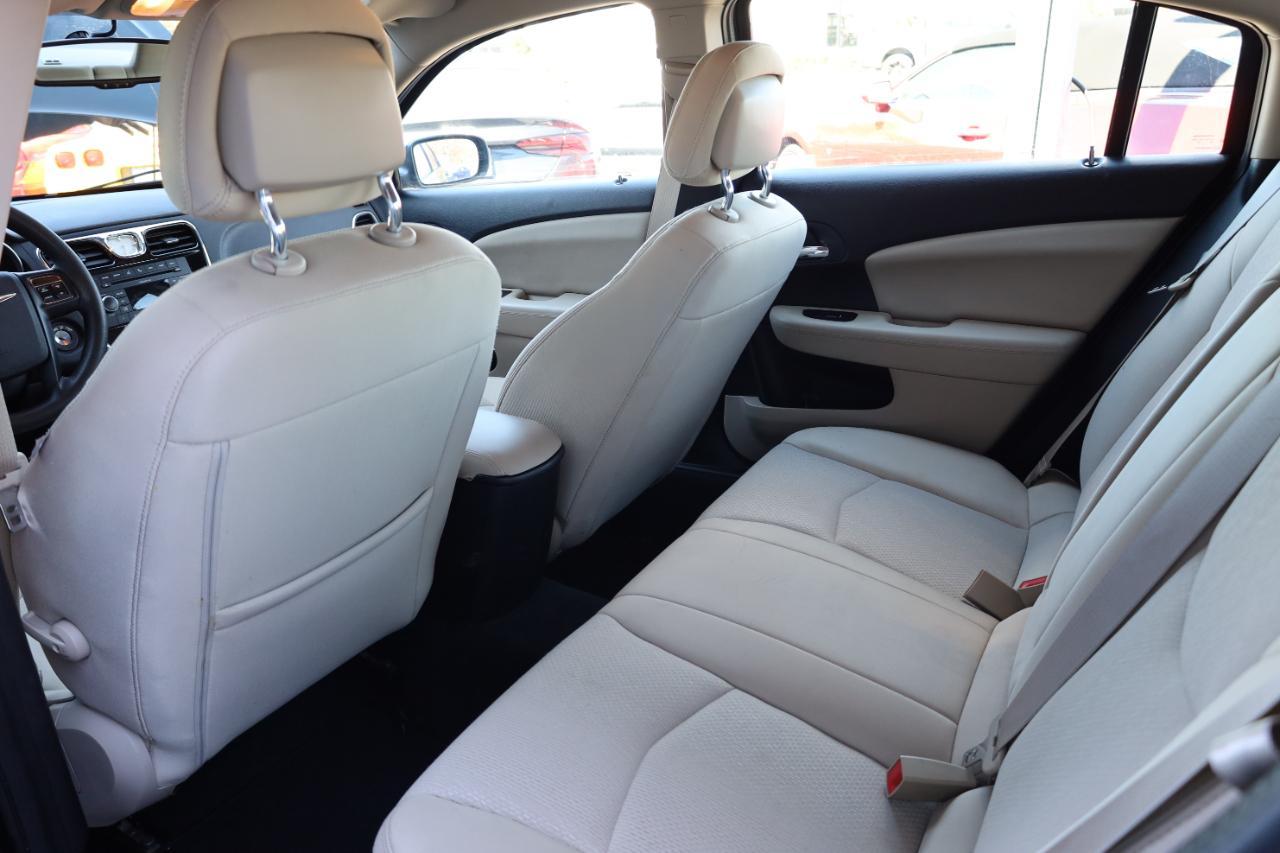 Chrysler 2004Dr Sdn Lx - Thumbnail 13