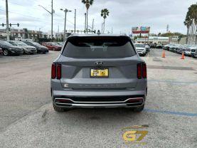 Kia Sorento - Thumbnail 4