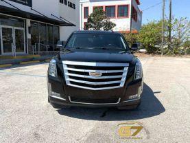 Cadillac Escalade Esv - Thumbnail 3