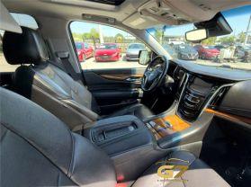 Cadillac Escalade Esv - Thumbnail 17
