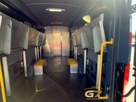 Ford Transit 250 Van - Thumbnail 11