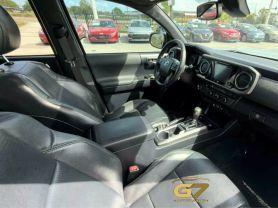 Toyota Tacoma Double Cab - Thumbnail 15