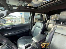 Toyota Tacoma Double Cab - Thumbnail 11