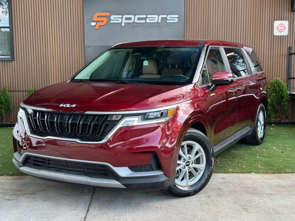 Kia Carnival - Thumbnail 5