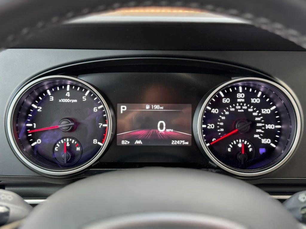 Kia Carnival - Thumbnail 13