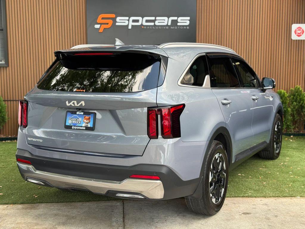 Kia Sorento - Thumbnail 6