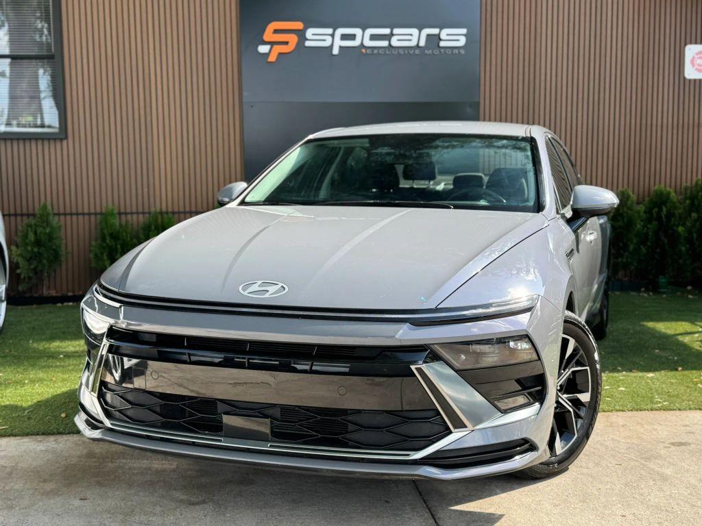 Hyundai Sonata - Thumbnail 4