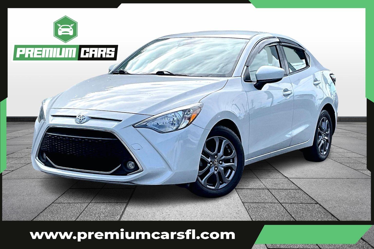 Toyota Yaris Le Sedan 4D - View 1