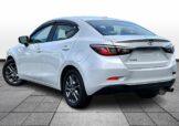 Toyota Yaris Le Sedan 4D - Thumbnail 6