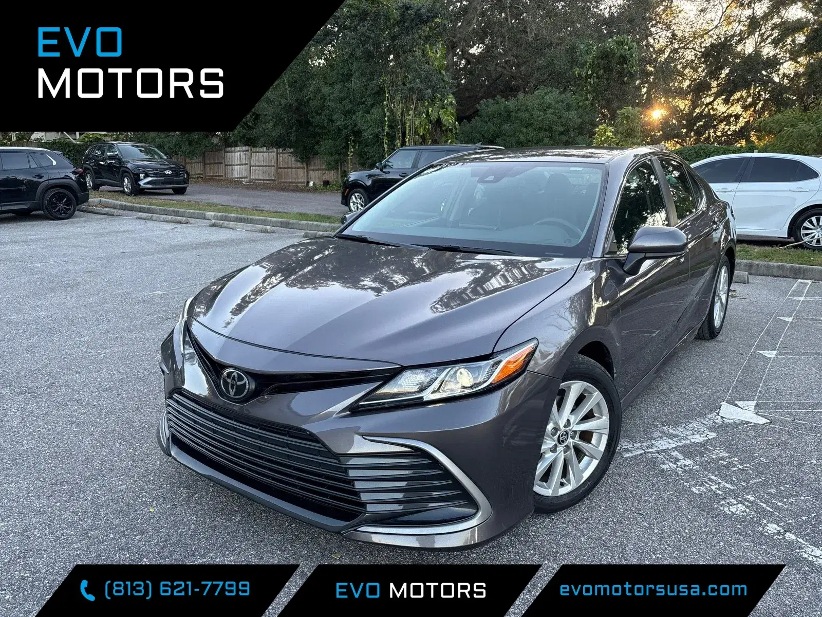 Toyota Camry Le - View 1