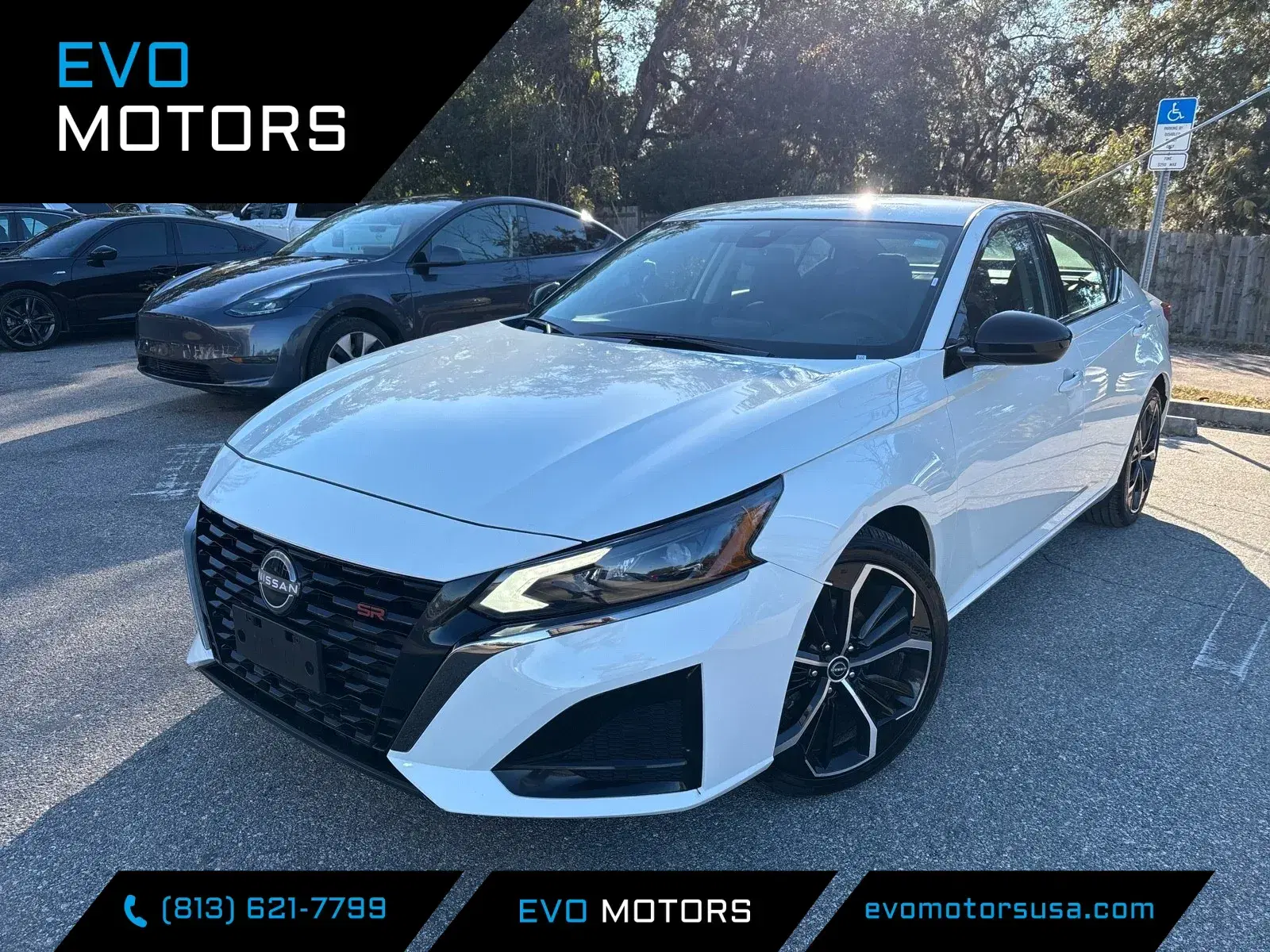 Nissan Altima Sr - View 1