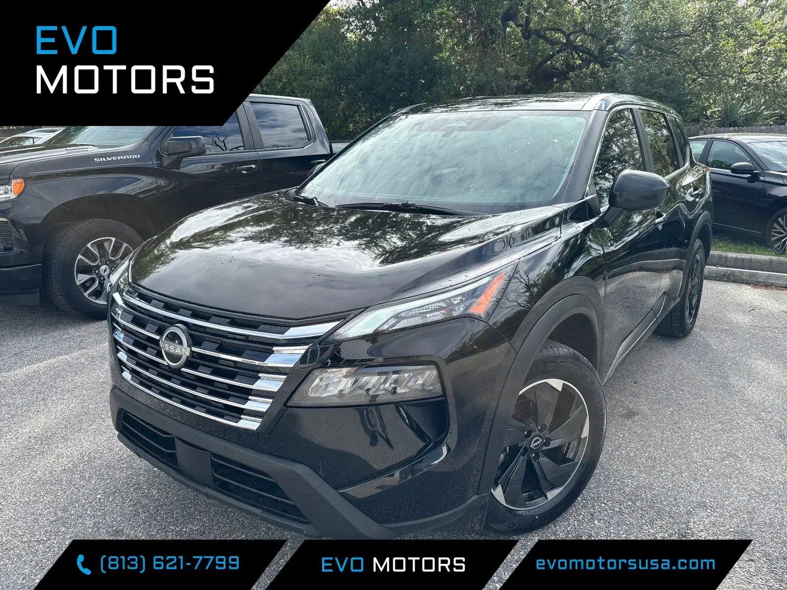 Nissan Rogue Sv - View 1