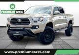Toyota Tacoma Double Cab Sr5 Pickup 4D 5 Ft - Thumbnail 3