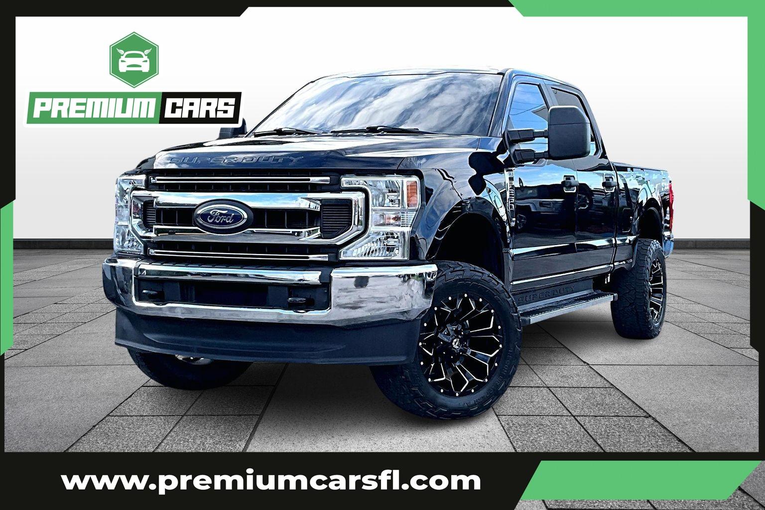 Ford F250 Super Duty Crew Cab Xl Pickup 4D 6 3/4 Ft - View 1