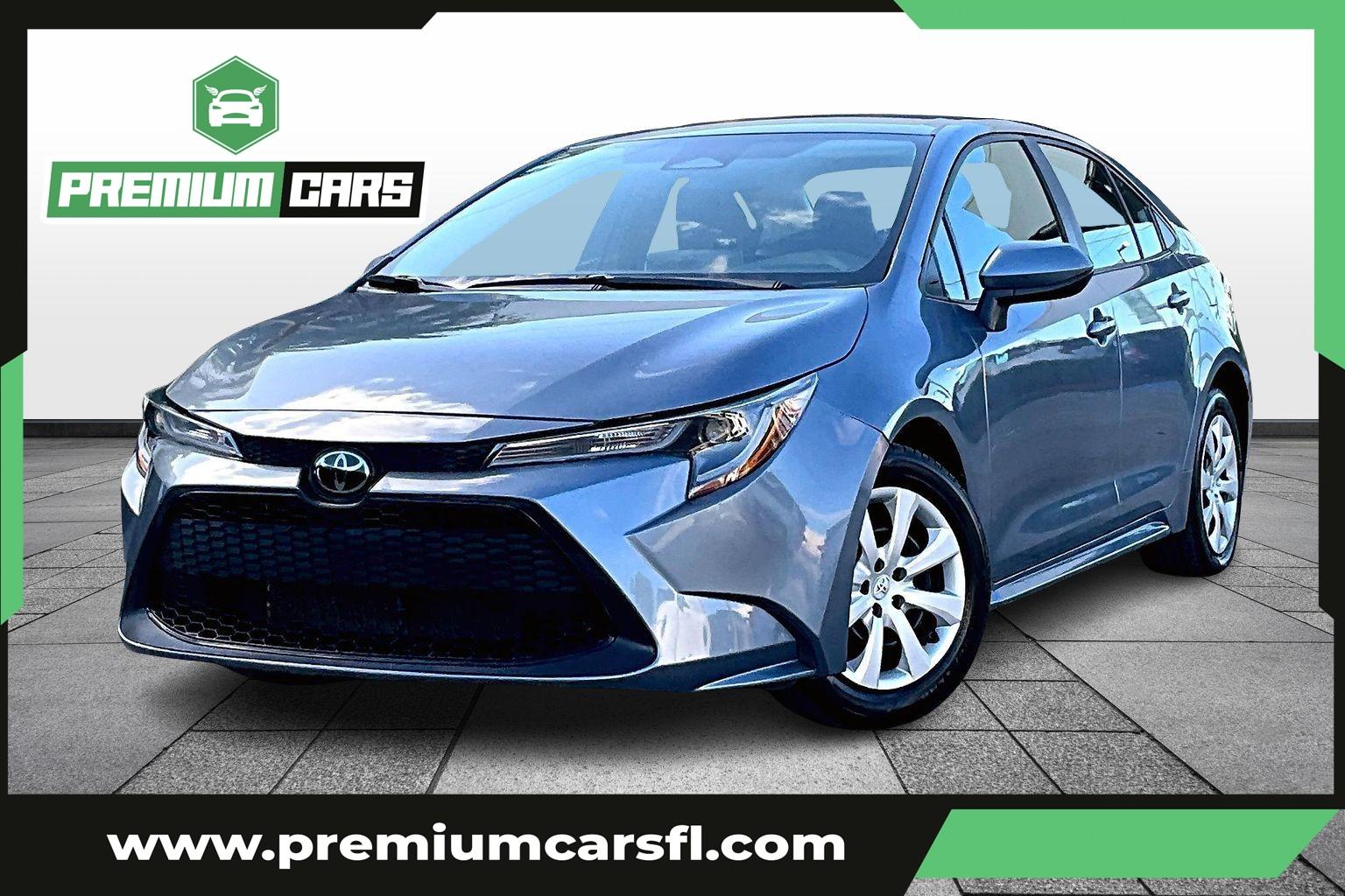 Toyota Corolla Le Sedan 4D - View 1