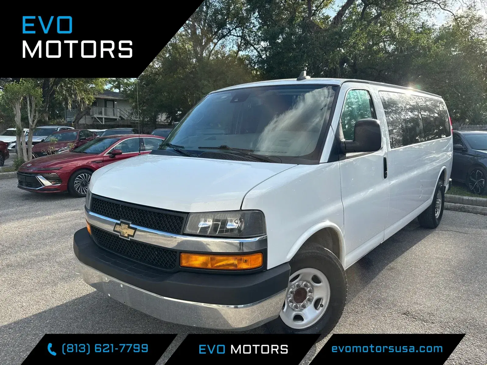 Chevrolet Express Passenger Lt - View 1
