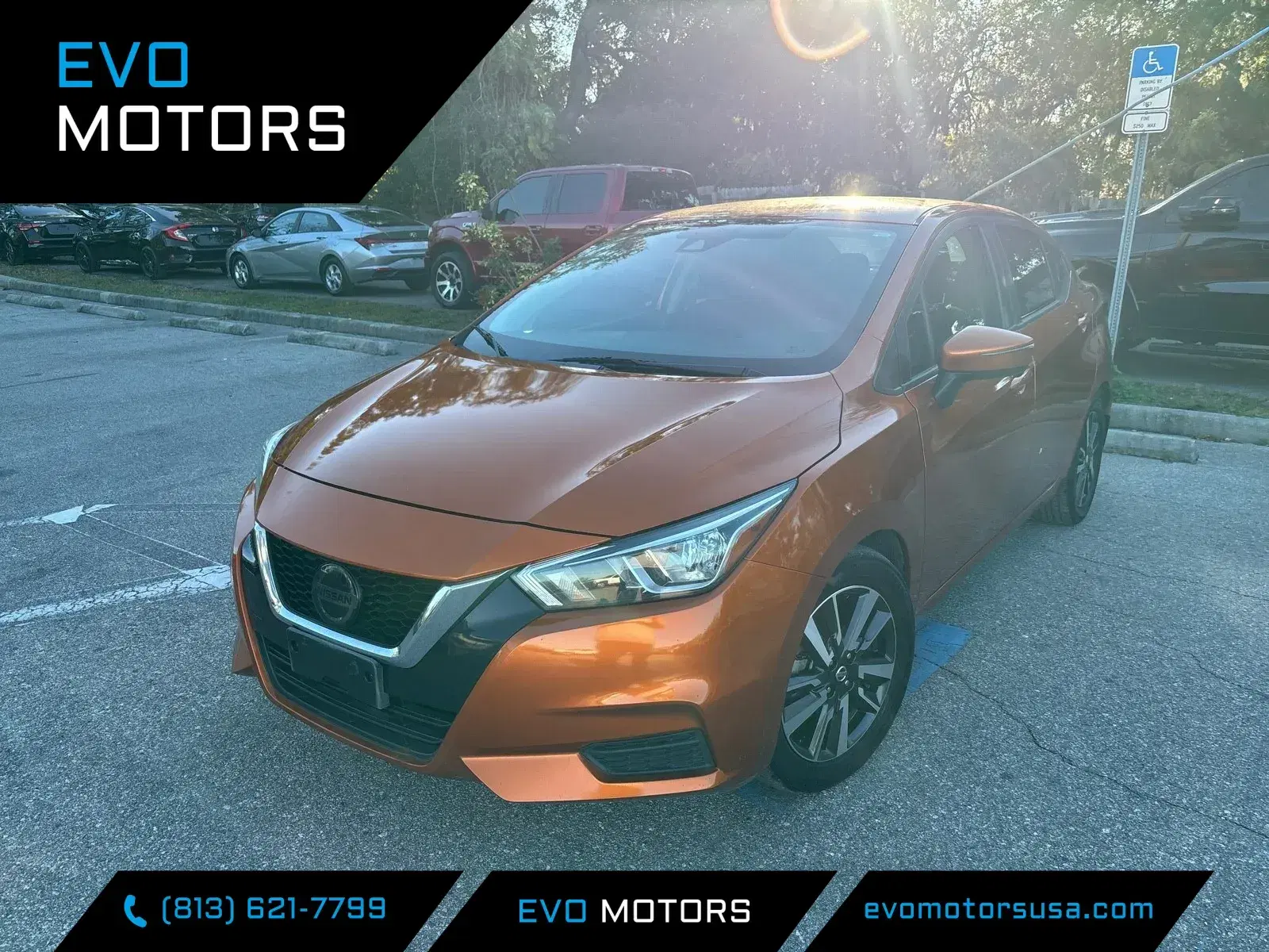 Nissan Versa Sv - View 1