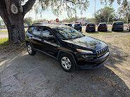 Jeep Cherokee Sport - Thumbnail 3