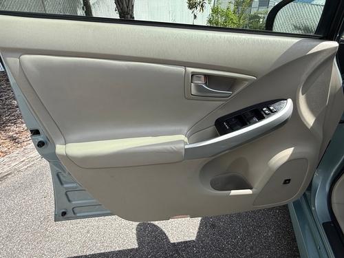 Toyota Prius Hybrid Four Leather Heated Seats Navigation Jbl Camera 183K Miles - Car For Sale - Tampa Hybri - Thumbnail 9