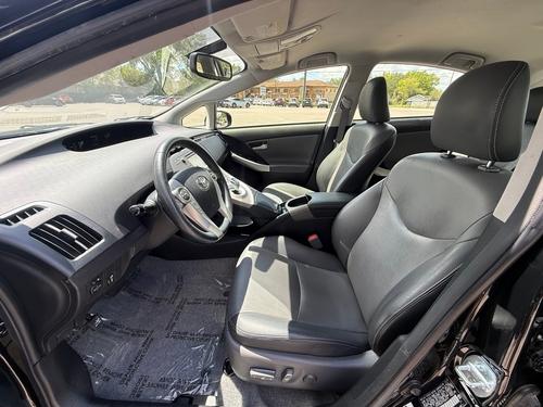 Toyota Prius Hybrid Four Leather Heated Seats Navigation Jbl Camera New Abs! 95K Miles - Car For Sale - Tam - Thumbnail 10