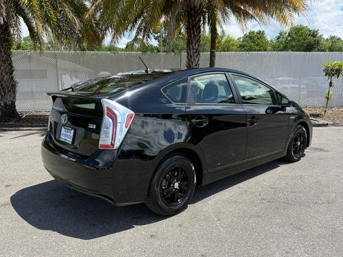 Toyota Prius Hybrid Four Leather Heated Seats Navigation Jbl Camera New Abs! 95K Miles - Car For Sale - Tam - Thumbnail 3