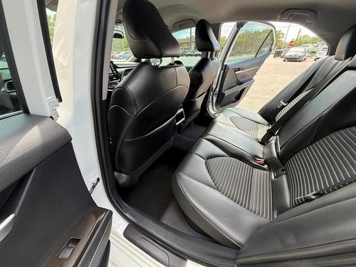 Toyota Camry Hybrid Se Leather Carplay Camera 255K - Car For Sale - Tampa Hybrids Inc. - Thumbnail 18