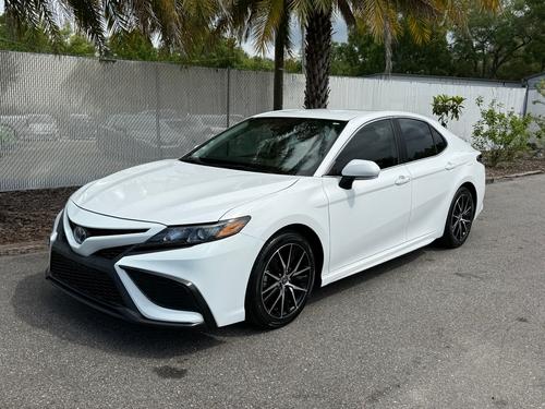Toyota Camry Hybrid Se Leather Carplay Camera 255K - Car For Sale - Tampa Hybrids Inc. - View 1
