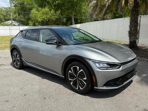 Kia Ev6 Wind Long Range Rwd Smart Cruise Lane Departure Carplay Navigation Camera 36K Miles - Car For Sa - Thumbnail 2