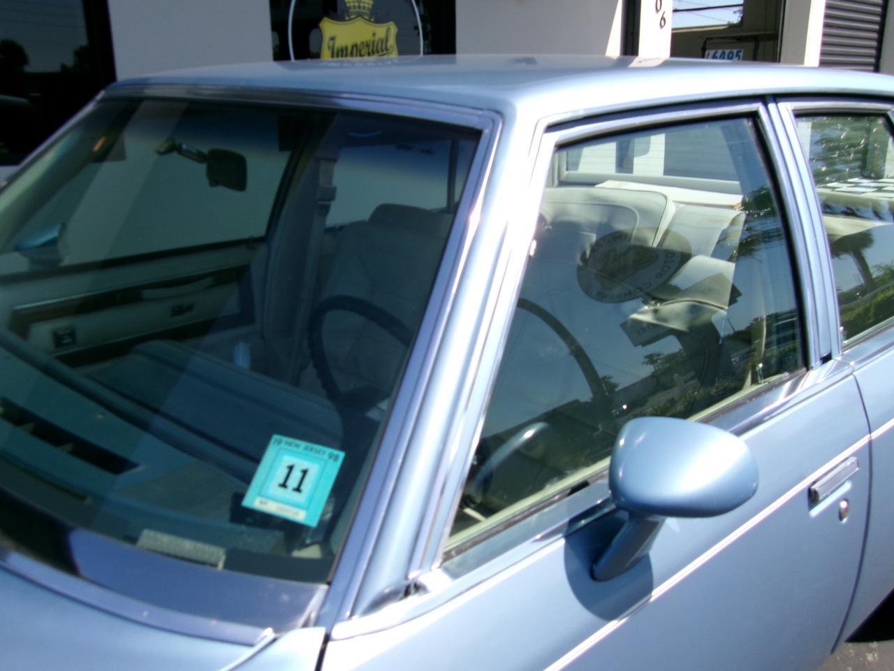 Buick Centurylimited Sedan - Thumbnail 10