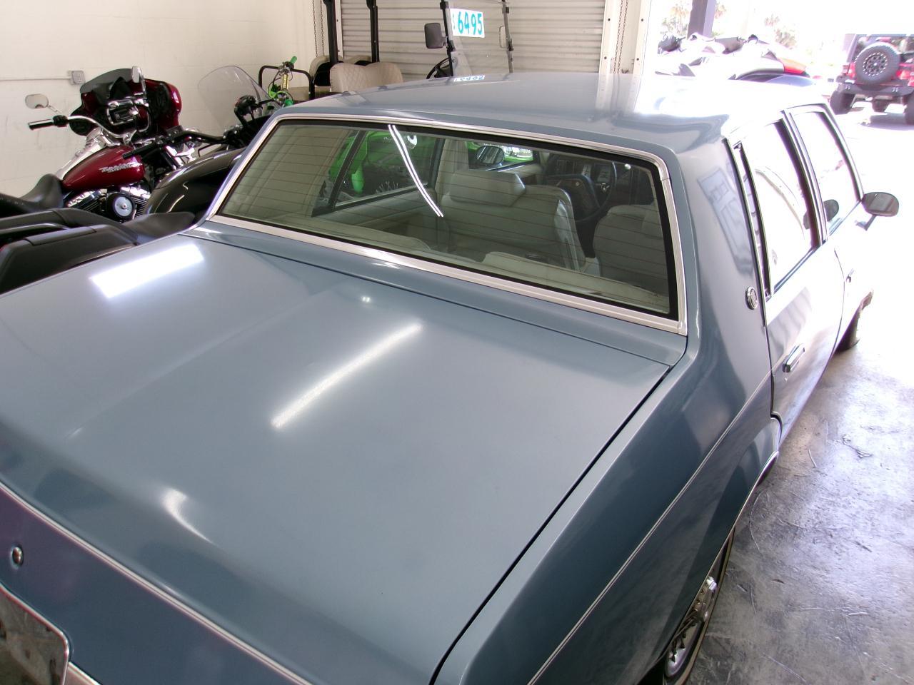 Buick Centurylimited Sedan - Thumbnail 12