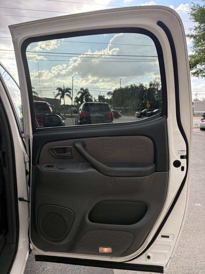 Toyota Tundrasr5 Crewmax 2Wd - Thumbnail 10