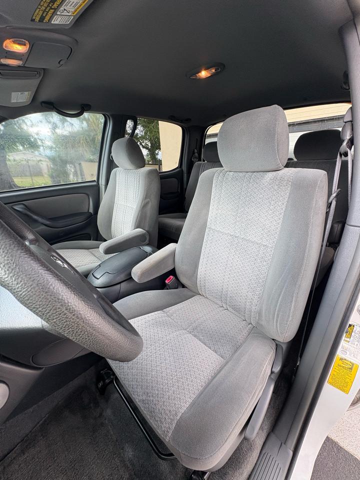 Toyota Tundrasr5 Crewmax 2Wd - Thumbnail 7